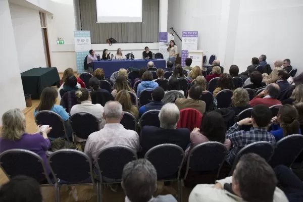 Asamblea del gremio médico de Casa de Galicia aprobó propuesta del Poder Ejecutivo.