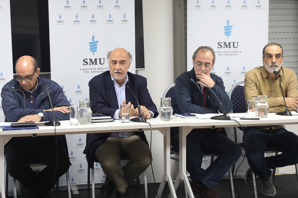 El candidato por el Partido Independiente, Dr. Pablo Mieres, visitó el SMU