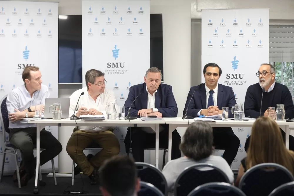 El candidato por el Partido Nacional, Dr. Álvaro Delgado, visitó el SMU